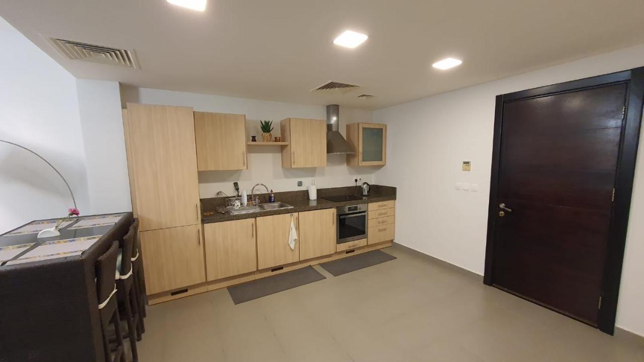 Comfy Stays Sea View Apartments At Deadsea Samarah Resort Sweimeh エクステリア 写真