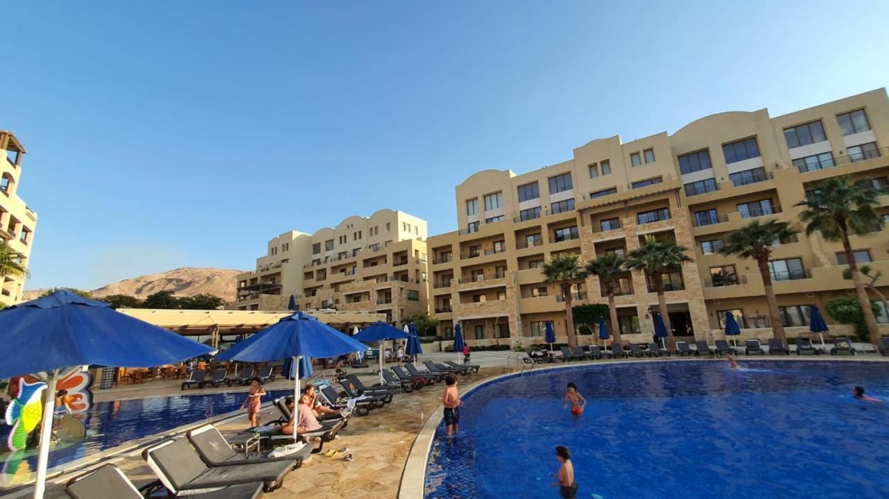 Comfy Stays Sea View Apartments At Deadsea Samarah Resort Sweimeh エクステリア 写真