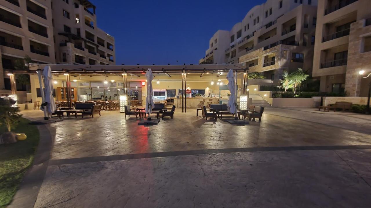 Comfy Stays Sea View Apartments At Deadsea Samarah Resort Sweimeh エクステリア 写真