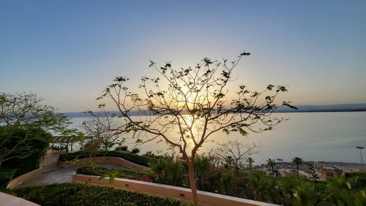 Comfy Stays Sea View Apartments At Deadsea Samarah Resort Sweimeh エクステリア 写真